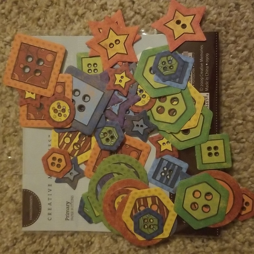 Creative Memories Paper Buttons. Primary.